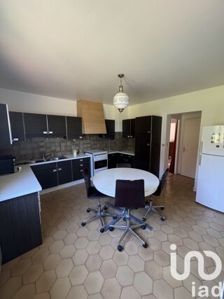  Maison � vendre 9 pi�ces 270 m�