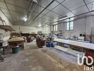  Immeuble � vendre 545 m�