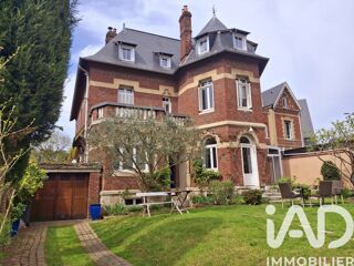  Maison  vendre 6 pices 181 m