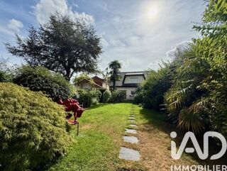  Maison � vendre 7 pi�ces 210 m�