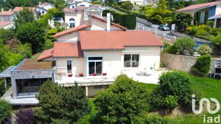  Maison  vendre 6 pices 212 m