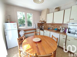  Maison  vendre 9 pices 180 m