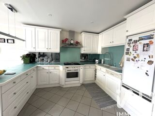  Maison  vendre 5 pices 180 m