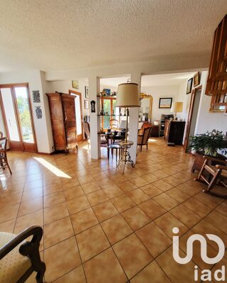  Maison � vendre 10 pi�ces 200 m�