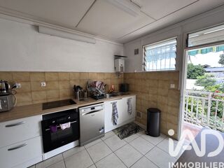  Immeuble � vendre 240 m�