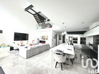  Maison  vendre 6 pices 155 m