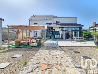  Maison  vendre 12 pices 342 m