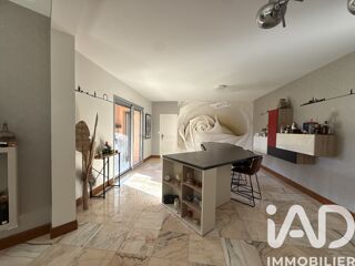  Villa � vendre 8 pi�ces 360 m�