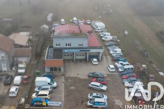  Immeuble � vendre 725 m�