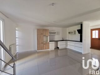  Maison  louer 4 pices 126 m