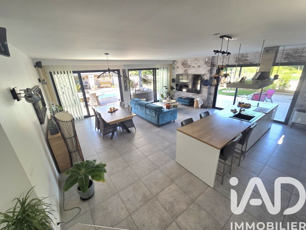 � vendre  Villa Beausemblant (26240)