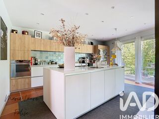  Maison � vendre 8 pi�ces 282 m�