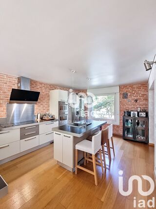  Villa  vendre 7 pices 186 m