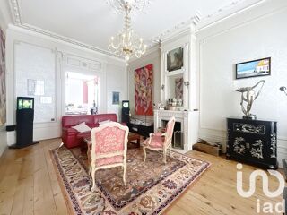  Maison  vendre 9 pices 312 m