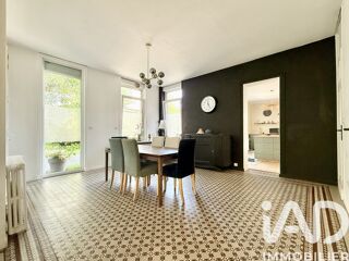  Maison � louer 9 pi�ces 238 m�