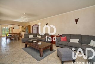  Maison � vendre 6 pi�ces 250 m�