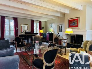  Maison � vendre 8 pi�ces 332 m�