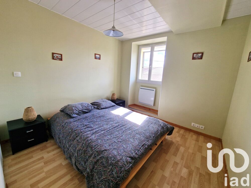 Vente Maison Vente Maison/villa 9 pices Moutiers-sous-chantemerle