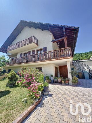  Maison � vendre 6 pi�ces 211 m�