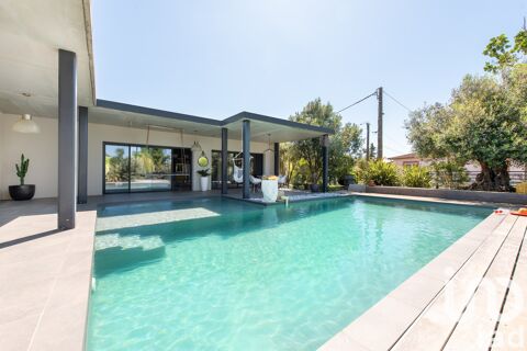   Vente Maison d'architecte 5 pi�ces Villa - 5 pi�ce(s) - 186 m�