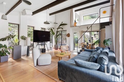   Vente Maison d'architecte 5 pi�ces Villa - 5 pi�ce(s) - 145 m�