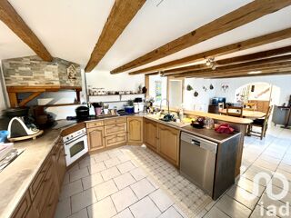  Maison � vendre 8 pi�ces 210 m�