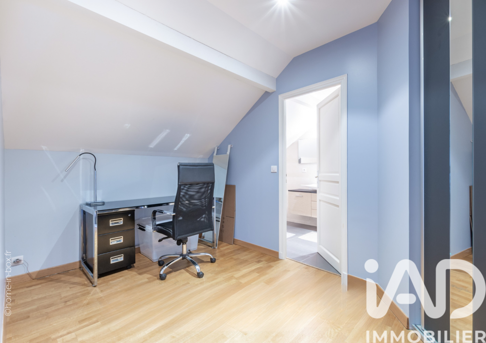 � vendre  Maison Magny-le-Hongre (77700)