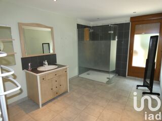  Maison  vendre 10 pices 180 m