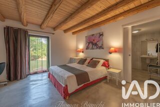  Maison � vendre 6 pi�ces 230 m�