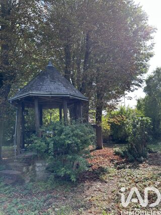  Maison � vendre 9 pi�ces 322 m�