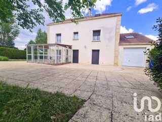  Maison  vendre 10 pices 230 m