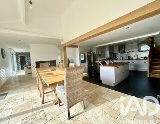  Maison � vendre 7 pi�ces 242 m�