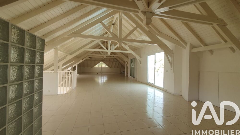 � vendre  Maison Sainte-Anne (97180)