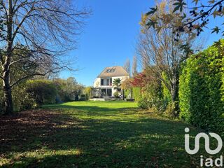  Villa  vendre 8 pices 276 m