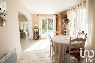  Maison � vendre 6 pi�ces 205 m�