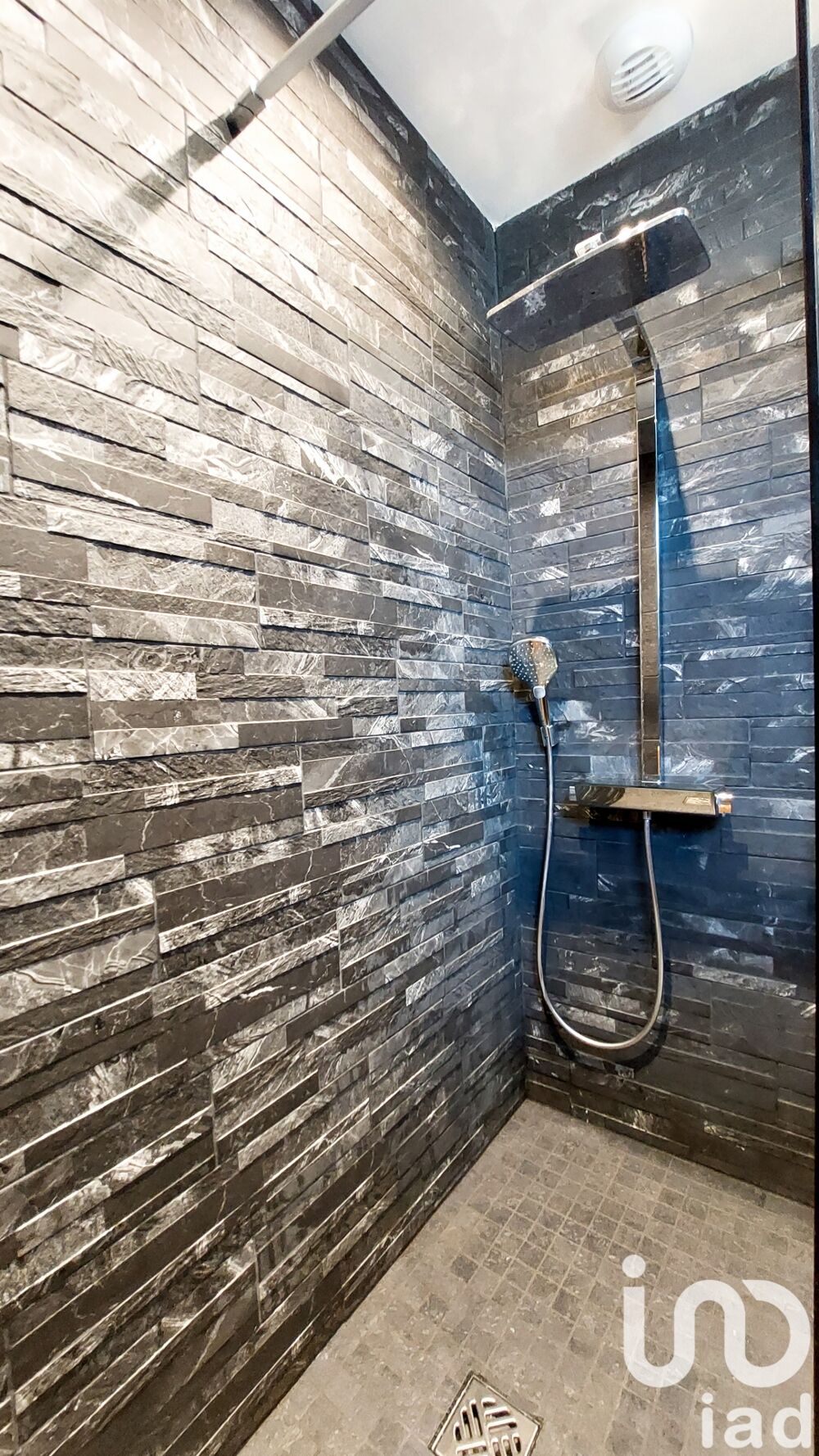 � vendre  Maison Montfort-l'Amaury (78490)