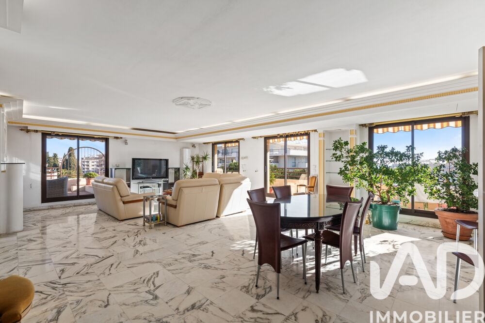 � vendre  Appartement Cagnes-sur-Mer (06800)