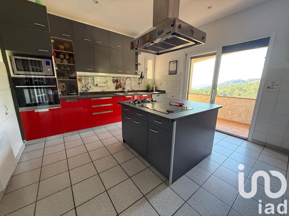 � vendre  Maison Carros (06510)