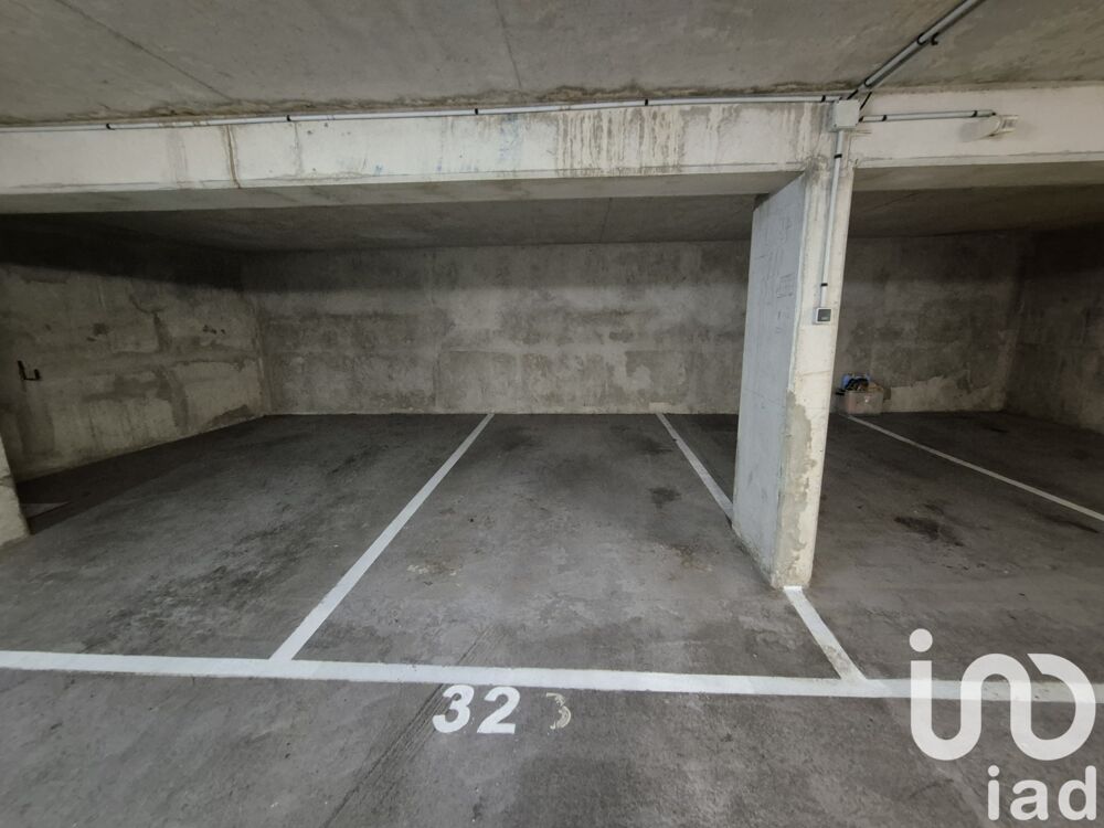 Vente Parking/Garage Vente Parking/garage/box 13 m&sup2; Paris 11