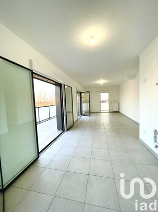  Appartement  vendre 4 pices 76 m