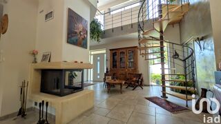  Maison � vendre 6 pi�ces 218 m�