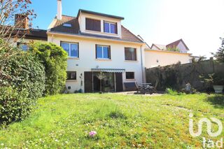  Maison  vendre 6 pices 155 m