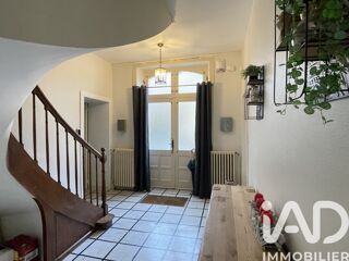  Maison � vendre 9 pi�ces 239 m�