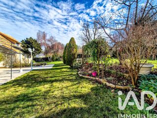  Maison � vendre 7 pi�ces 240 m�