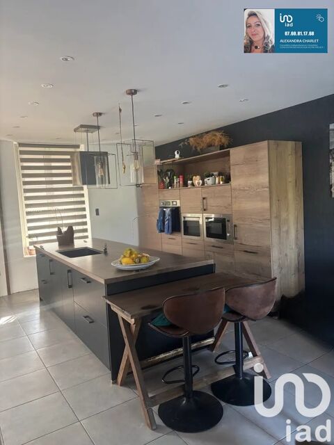   Vente Maison/villa 7 pices Maison - 7 pice(s) - 195 m