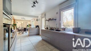 Maison � vendre 7 pi�ces 210 m�