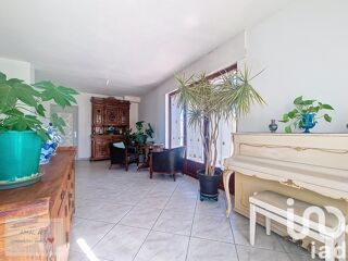  Maison  vendre 9 pices 226 m