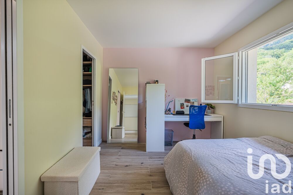 � vendre  Maison Claix (38640)