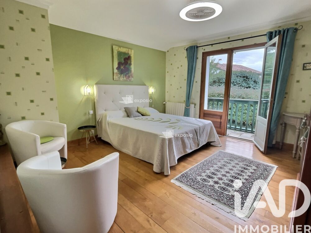 � vendre  Villa Urrugne (64122)