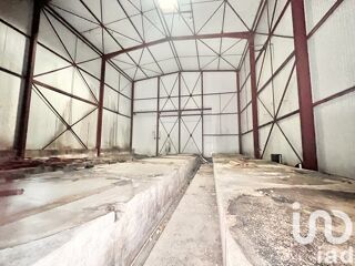  Parking / Garage  vendre 352 m